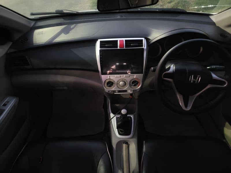 Honda City 2014 batter than Corolla XLI, GLI, Civic, Vitz, Swift 14