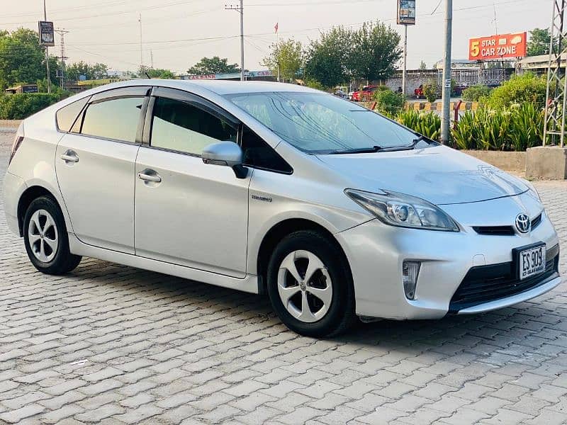 Toyota Prius 2012 7