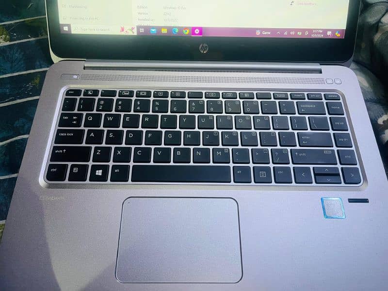 HP laptop for sale Core i7, 6th gen 2