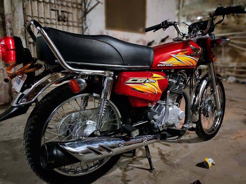 HONDA CG125 4