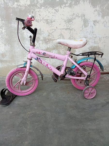 girl cycle pink colour 2