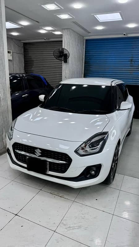 Suzuki Swift 2023 glx 1