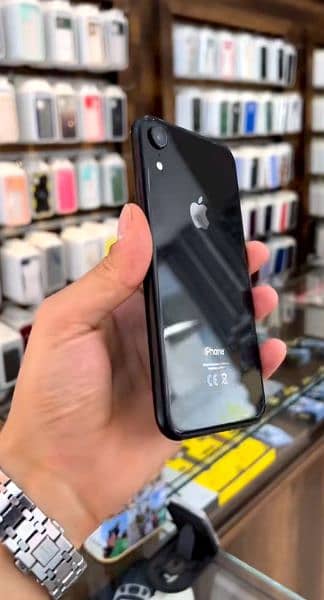 iphone xr 1