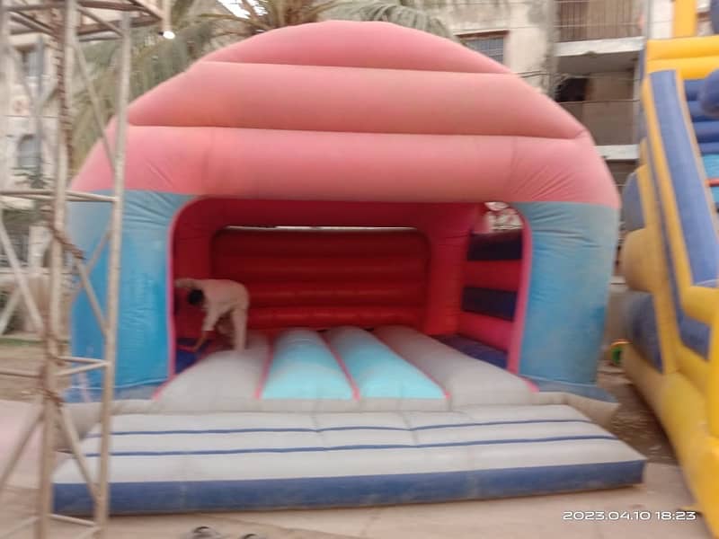 jumping castle slide 4