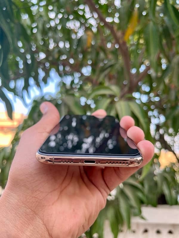 iPhone 11pro Max 5