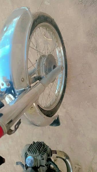 CD 70 Bike For Sale 4