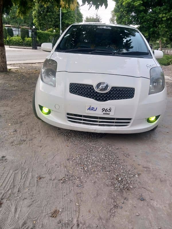 Toyota Vitz 2005 4