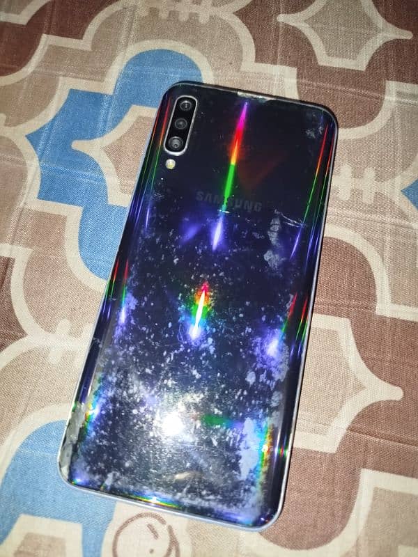 Samsung Galaxy A50 6/128 for sale 1