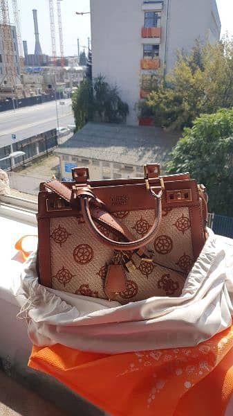 Guess Katey Logo Detailed Luxury Satchel 6