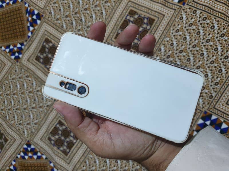 Vivo V15Pro 6Gb 128Gb(Box+Charger)for Sale(Panel Changed) 3