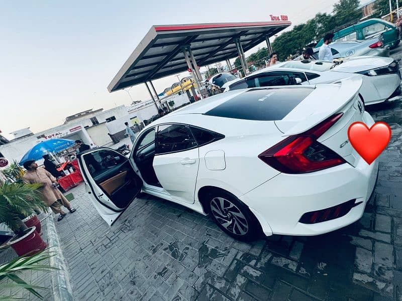 Honda Civic Oriel 2017 4