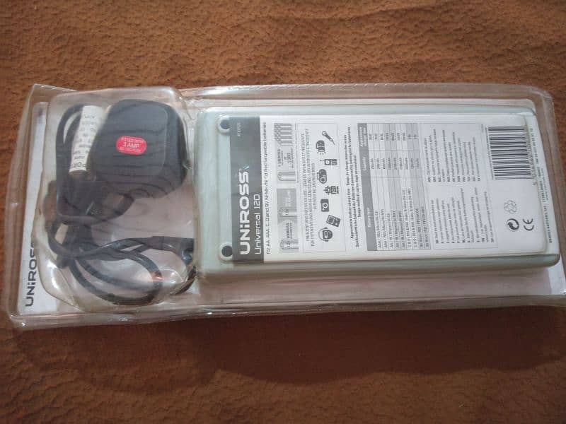 Multi Cell charger digital and uniross company cell charger 12