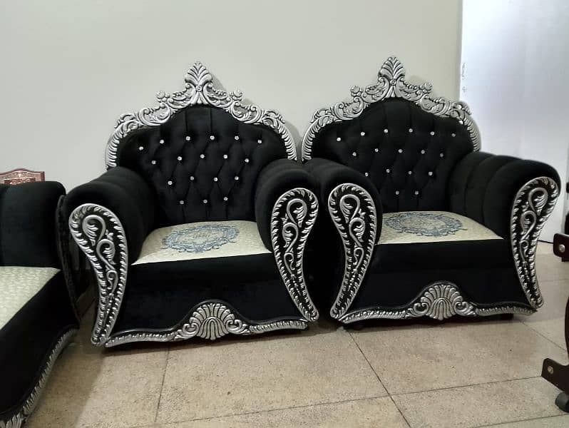 5 seater black sofa 1