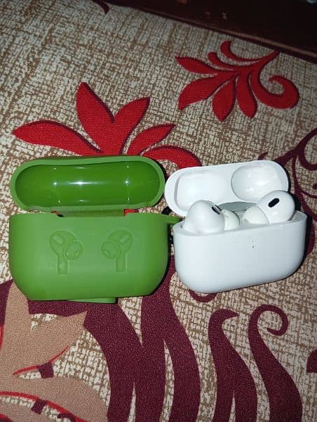 air pods pro 2 5