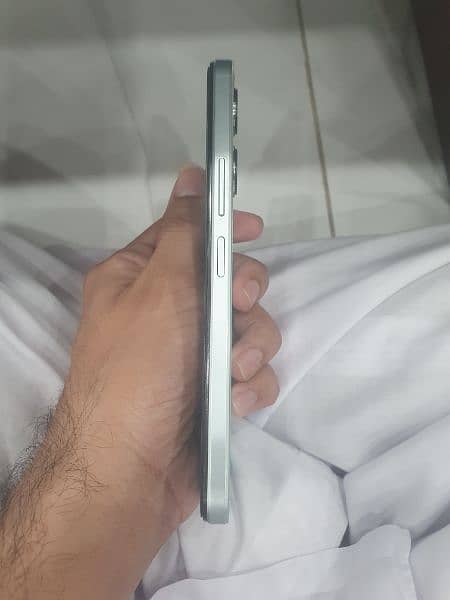 vivo y18 brand new 6