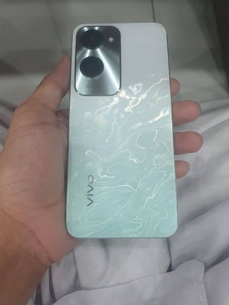 vivo y18 brand new 7