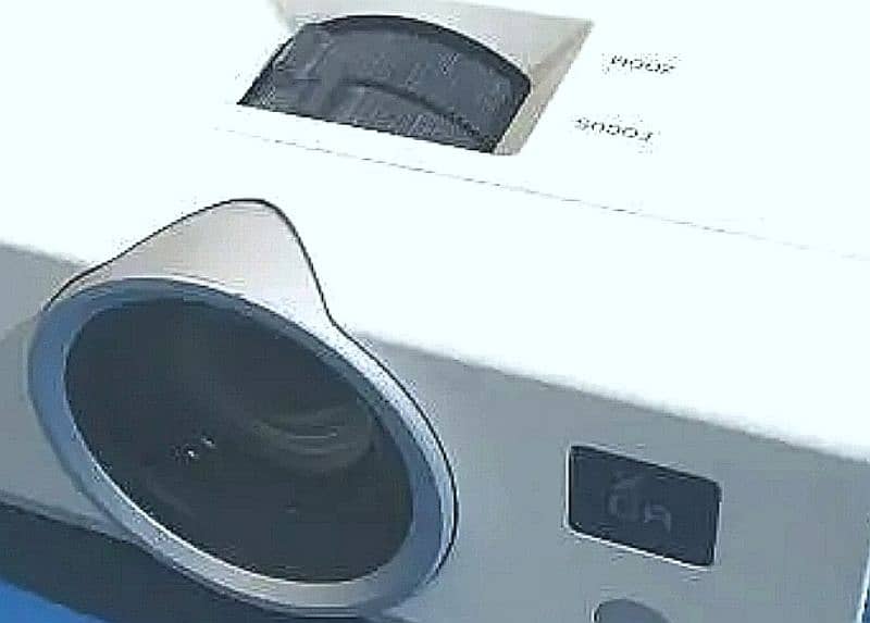 Sony projector VPL-DX122 2