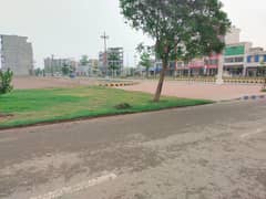 4 Marla Facing Park Plot For Sale In B-Block Royal Residencia Society Lhr. 0