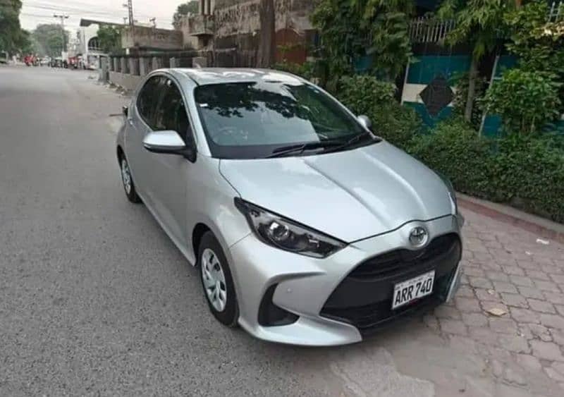 Toyota Yaris 2020/2024 push start full option 1