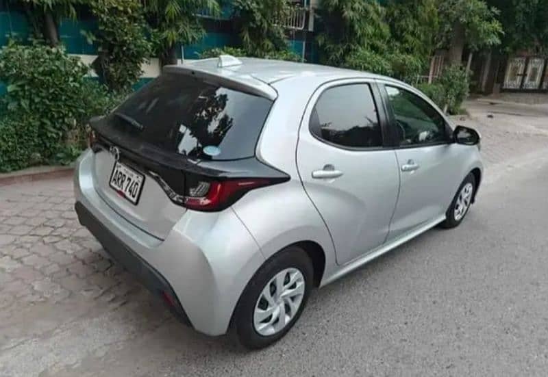 Toyota Yaris 2020/2024 push start full option 4