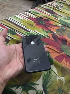 iPhone 8 64gb JV