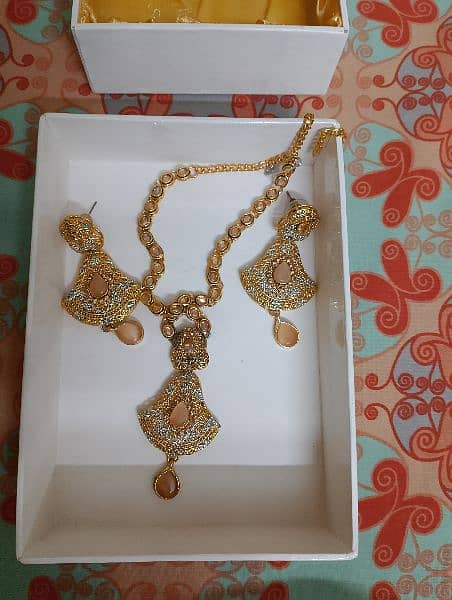 Necklace sets for sale 3