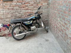 Ravi motorcycle