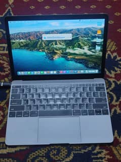 Apple MacBook Pro core M 2015