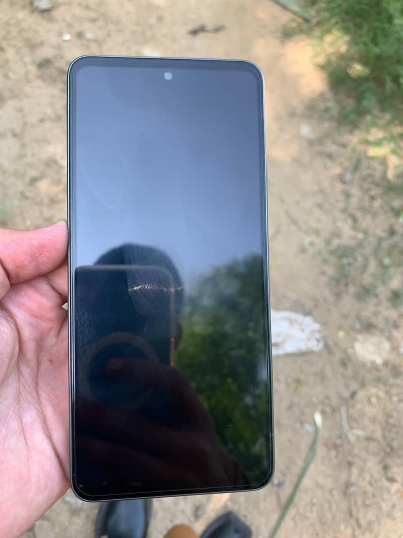 Realme c67 8+8gb full box 4