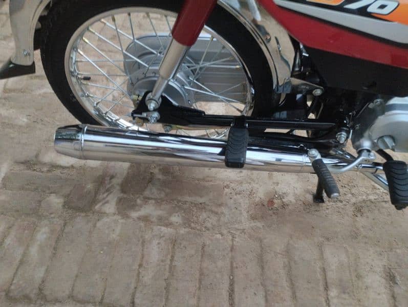 Honda CD 70 bic for sale 25 model 03451400338 03464952094 5