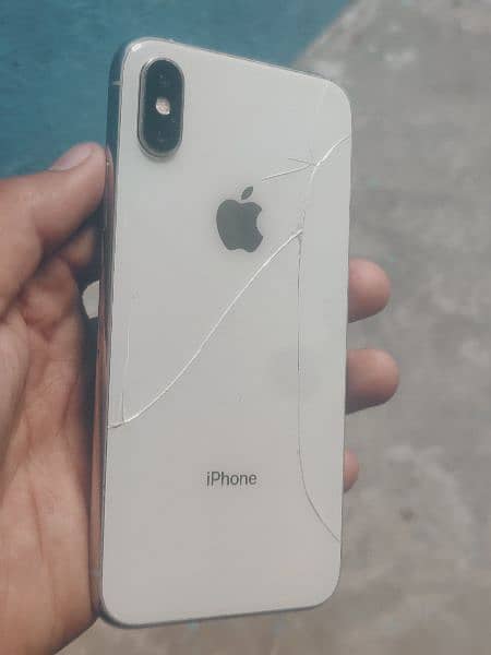 iPhone xs Non PTA 7