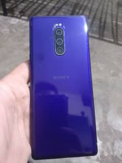 sony xperia 1 6/64 gaming phone