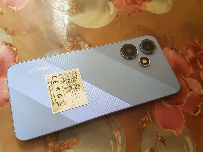 infinix HoT 30 Play 12