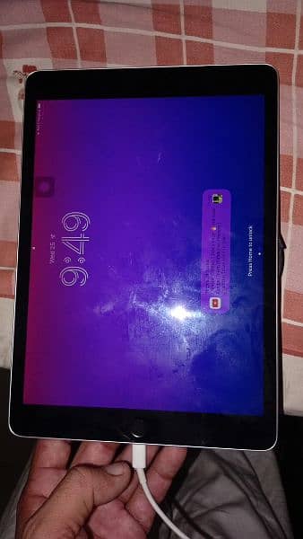 ipad 9th generation 10/10 full box hai 2