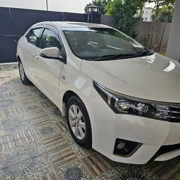 Toyota Corolla Altis Grande CVT-i 1.8 2