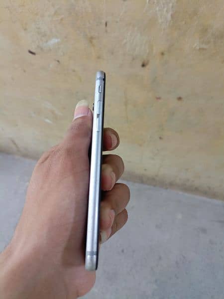 iPhone 6 16Gb non pta bypass contact on WhatsApp 03284638586 4