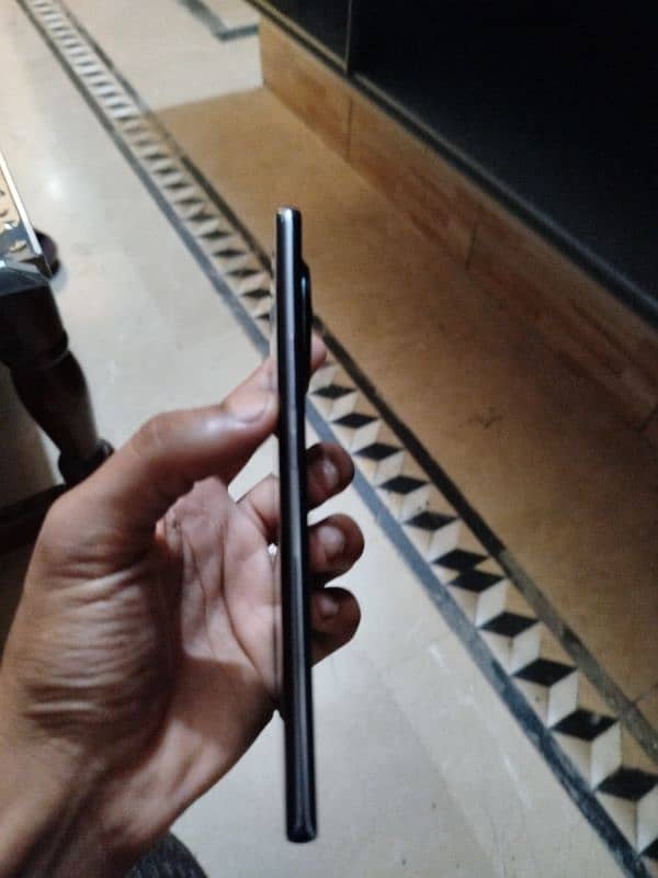 Tecno spark 20 pro plus 2