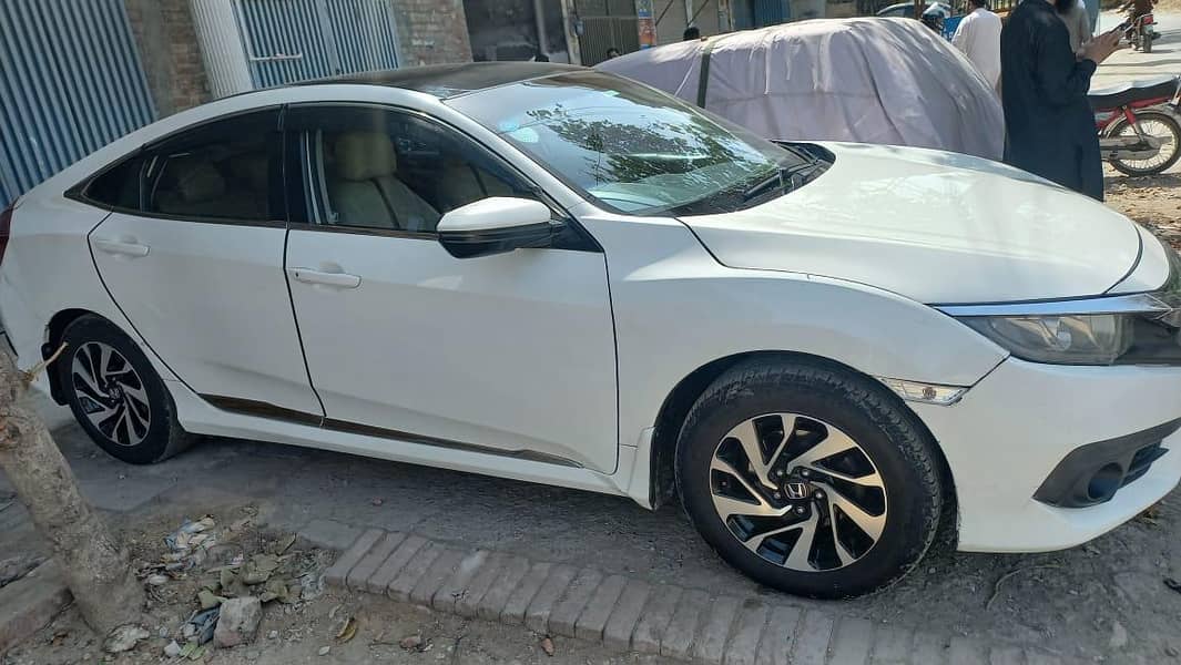 Honda Civic Prosmetic 2016 1.8 iVTEC 1