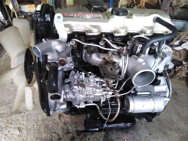 Toyota Hilux Engine 2L 2400cc 0