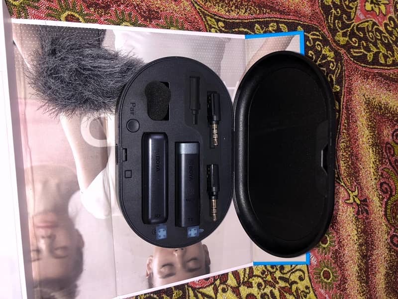 BOYA WIRELESS MIC URGENT SALE 3