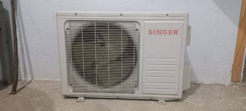 Singer Split type Air conditioner 1.5 Ton 0