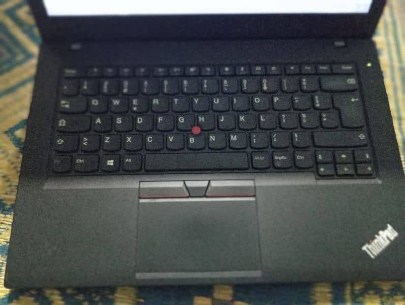 Lenovo Thinkpad core i3 6th gen 5