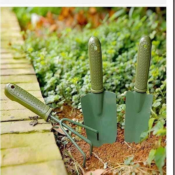 3 pcs gardening tools 5