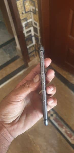 Iphone 8 64Gb PTA Apoved 5