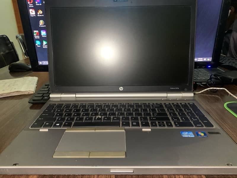 HP EliteBook 8570p 3