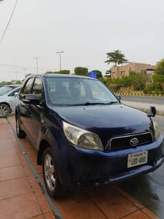 Daihatsu terios 2010 7 seater auto