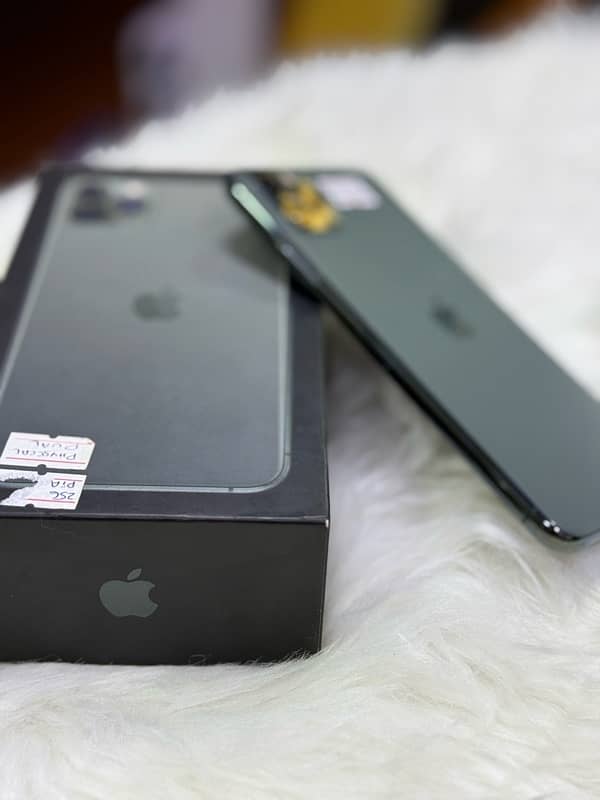 Apple Iphone 11 Pro maxx 256GB HK  Pta Approved 0