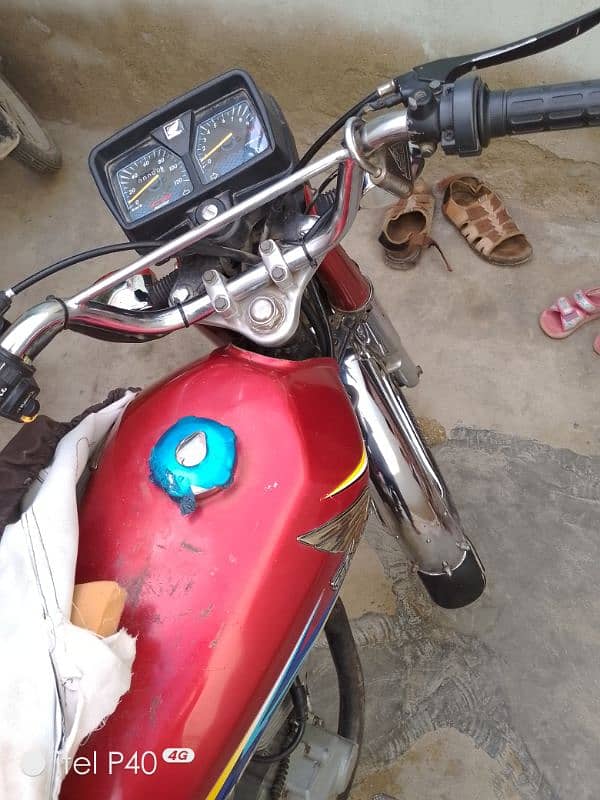 Argent sell Honda 125 11