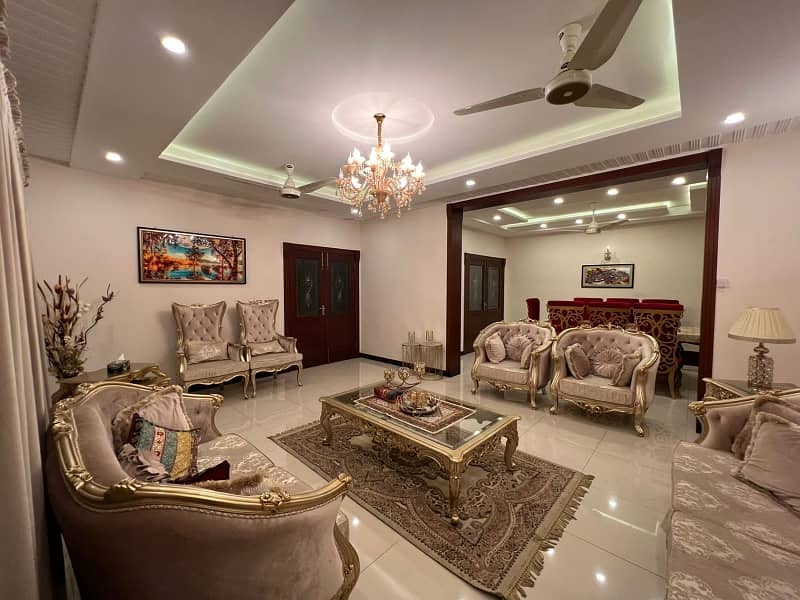 10 MARLA LUXURY DESIGNER FURNISHED HOUSE AVAILABLE FOR RENT IN BAHRIA TOWN PHASE 8 RAWALPINDI 5