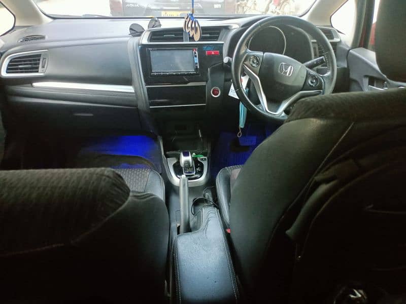 Honda Fit hybrid as Aqua Vitz Swift Passo Prius Cultus Alto Gli Xli 7